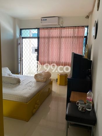 Unit Ruko Dijual di Jakarta Barat LT 132m2 & LB 406m2 Unit Ruko Dijual di Jakarta Barat LT 132m2 & LB 406m2