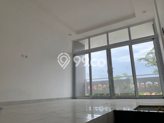 PROMO SPESIAL! Rumah Siap Huni lokasi Taman Palem, Jakarta Barat, LT 158m² LB 551m² PROMO SPESIAL! Rumah Siap Huni lokasi Taman Palem, Jakarta Barat, LT 158m² LB 551m²