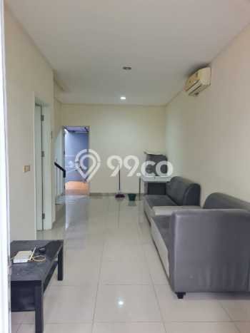 Rumah Disewakan Jakarta Barat LT 108m2 LB 168m2 Area Green Lake City Rumah Disewakan Jakarta Barat LT 108m2 LB 168m2 Area Green Lake City