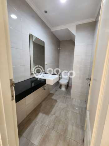 For Sale Rumah 3 Kamar Lokasi Ideal Bagus dan Strategis di Cengkareng For Sale Rumah 3 Kamar Lokasi Ideal Bagus dan Strategis di Cengkareng