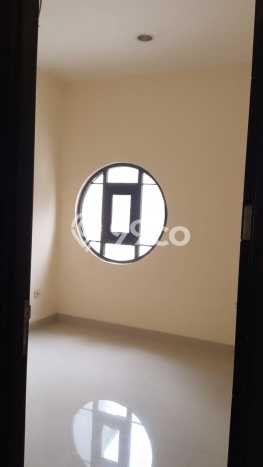 Rumah Sewa Jakarta Barat LT 90m2 LB 132m2 Area Green Lake City Rumah Sewa Jakarta Barat LT 90m2 LB 132m2 Area Green Lake City