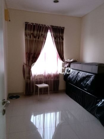 Disewakan Rumah Murah di Green Lake City Jakarta Barat dengan 4 KT Disewakan Rumah Murah di Green Lake City Jakarta Barat dengan 4 KT