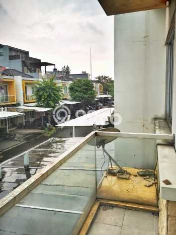 Jual Rumah Eksklusif 3 KT di Green Lake City, Jakarta Barat Jual Rumah Eksklusif 3 KT di Green Lake City, Jakarta Barat