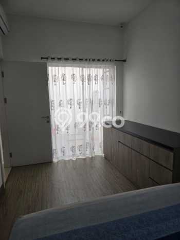Siap Huni Rumah Mewah 3 Kamar di Cipondoh Dekat ke Mana Saja Siap Huni Rumah Mewah 3 Kamar di Cipondoh Dekat ke Mana Saja