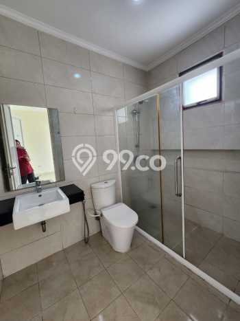 For Sale Rumah 3 Kamar Lokasi Ideal Bagus dan Strategis di Cengkareng For Sale Rumah 3 Kamar Lokasi Ideal Bagus dan Strategis di Cengkareng
