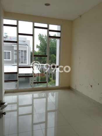 Ready to Use! Luxury House LT 90m2 Desain Modern di Green Lake City Ready to Use! Luxury House LT 90m2 Desain Modern di Green Lake City