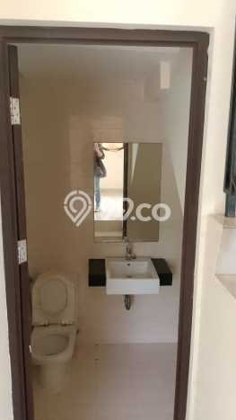 Rumah Sewa Jakarta Barat LT 90m2 LB 132m2 Area Green Lake City Rumah Sewa Jakarta Barat LT 90m2 LB 132m2 Area Green Lake City