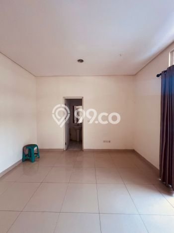 Sewa Rumah Murah di Green Lake City Jakarta Barat dengan 3 KT Sewa Rumah Murah di Green Lake City Jakarta Barat dengan 3 KT