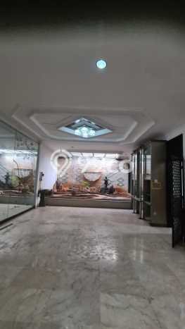 FEATURED! Rumah di Ancol, 5 KT, Lokasi Strategis, Luas 340m² LB 1m² FEATURED! Rumah di Ancol, 5 KT, Lokasi Strategis, Luas 340m² LB 1m²