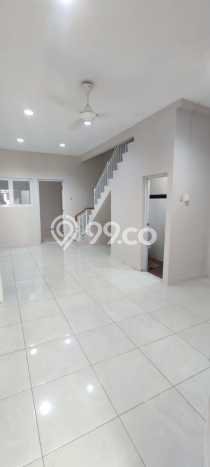 Rumah Siap Pakai area Kelapa Gading, Jakarta Utara, LT 60m² Bangunan 80m² Rumah Siap Pakai area Kelapa Gading, Jakarta Utara, LT 60m² Bangunan 80m²