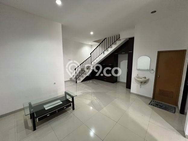 Siap Huni Rumah Mewah 4 Kamar di Kelapa Gading Dekat ke Mana Saja Siap Huni Rumah Mewah 4 Kamar di Kelapa Gading Dekat ke Mana Saja