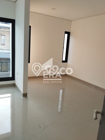 Jual Rumah Mewah Megah Dengan View Cantik di Sunter, Jakarta Utara Jual Rumah Mewah Megah Dengan View Cantik di Sunter, Jakarta Utara