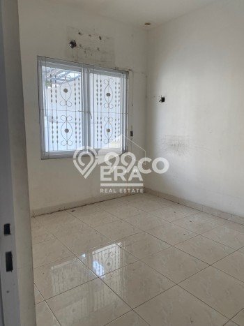 Rumah di Kelapa Gading, 5 KT, Konsep Minimalis, LT 120m² Bangunan 192m² Rumah di Kelapa Gading, 5 KT, Konsep Minimalis, LT 120m² Bangunan 192m²