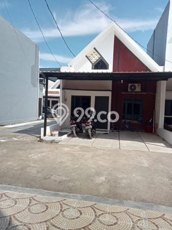 Hunian Strategis 2 KT LB 40m2 Kondisi Bagus di Cinangka Hunian Strategis 2 KT LB 40m2 Kondisi Bagus di Cinangka