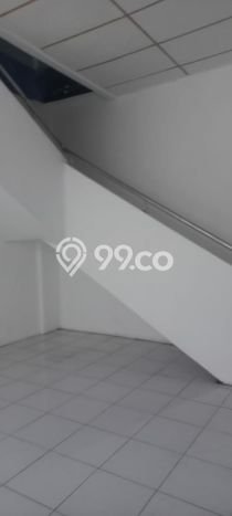 Ruko Dijual di Semarang LT 221m2 & LB 350m2 Lokasi Terbaik! Ruko Dijual di Semarang LT 221m2 & LB 350m2 Lokasi Terbaik!