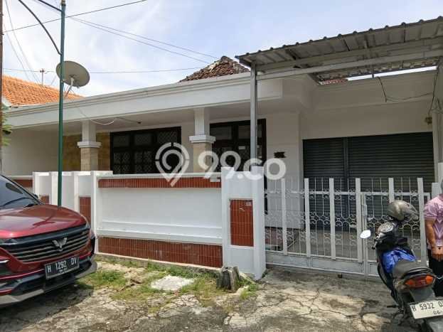 Disewakan! Rumah 3 Kamar Tidur &
2 Kamar Mandi di Sompok, Semarang Disewakan! Rumah 3 Kamar Tidur &
2 Kamar Mandi di Sompok, Semarang
