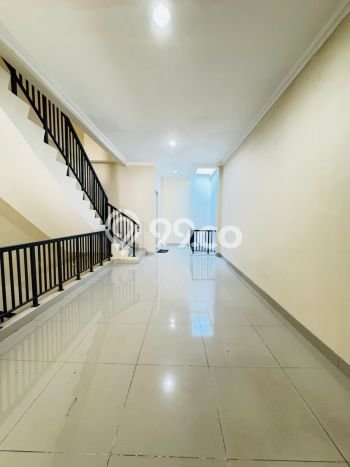 Disewakan Ruko di Pusat Kota Jakarta Barat Ramai Strategis Disewakan Ruko di Pusat Kota Jakarta Barat Ramai Strategis