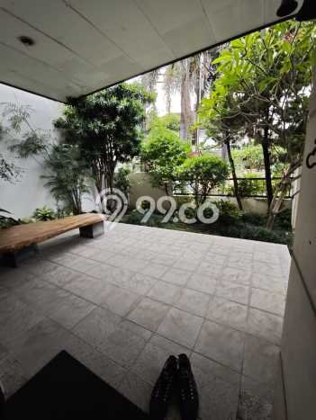 Ready to Use! Premium House LT 327m2 Desain Elegan di Puri Indah Ready to Use! Premium House LT 327m2 Desain Elegan di Puri Indah