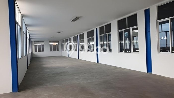 Gudang Dijual di Boja LT 10352m2, LB 5375m2 untuk Investasi Gudang Dijual di Boja LT 10352m2, LB 5375m2 untuk Investasi