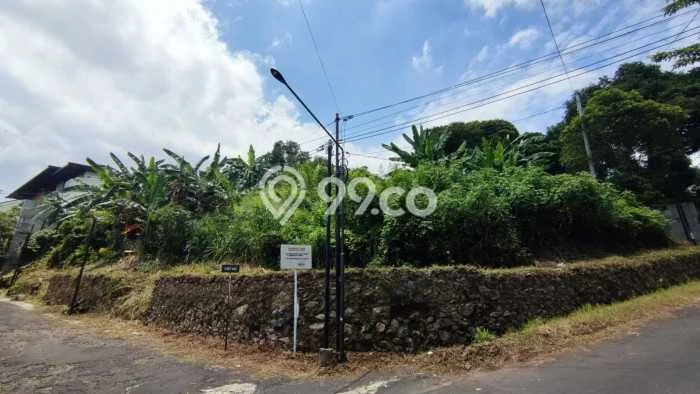 Tanah Kavling Dijual di Bukit Sari, Semarang dengan Luas Tanah 370m2 Tanah Kavling Dijual di Bukit Sari, Semarang dengan Luas Tanah 370m2