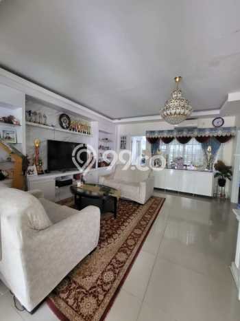 Rumah di Simongan, Dekat Pusat Kota, 3 KM, LT 208m² LB 200m² Rumah di Simongan, Dekat Pusat Kota, 3 KM, LT 208m² LB 200m²