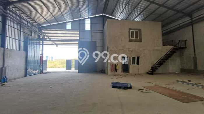 Gudang For Rent di Ngaliyan, Luas 1923m², Area Strategis, Siap Bisnis Gudang For Rent di Ngaliyan, Luas 1923m², Area Strategis, Siap Bisnis