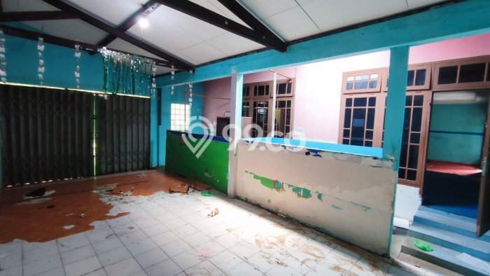 Disewakan Komersial di Kawasan Ramai Kedungmundu Luas 200m2 Disewakan Komersial di Kawasan Ramai Kedungmundu Luas 200m2