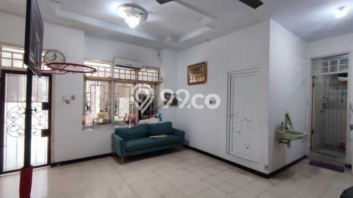DIJUAL CEPAT! Rumah Ready Stock Lokasi Premium Tanah Mas, Luas 240m² LB 240m² DIJUAL CEPAT! Rumah Ready Stock Lokasi Premium Tanah Mas, Luas 240m² LB 240m²