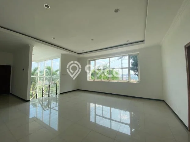 For Sale! Luxury House LT 310m2 Desain Elegan di papandayan For Sale! Luxury House LT 310m2 Desain Elegan di papandayan
