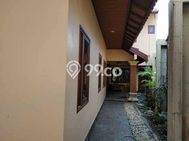 Dijual Rumah Mewah Elegan Dengan View Cantik di Bukit Sari, Semarang Dijual Rumah Mewah Elegan Dengan View Cantik di Bukit Sari, Semarang