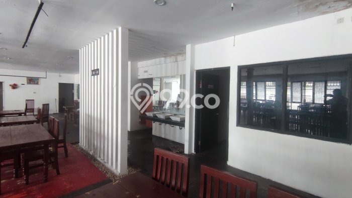 Komersial Kawasan Strategis Kawasan Semarang Tengah, Luas 400m², Lokasi Strategis Komersial Kawasan Strategis Kawasan Semarang Tengah, Luas 400m², Lokasi Strategis