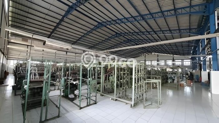 Gudang Dijual di Boja LT 10352m2, LB 5375m2 untuk Investasi Gudang Dijual di Boja LT 10352m2, LB 5375m2 untuk Investasi