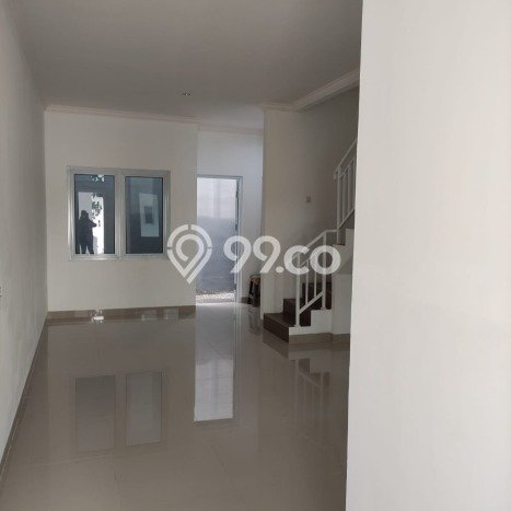 Unit Komersial Dijual di Jakarta Pusat LT 37m2 & LB 91m2 Unit Komersial Dijual di Jakarta Pusat LT 37m2 & LB 91m2
