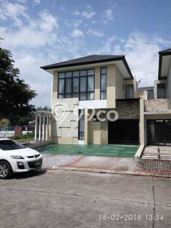 PENAWARAN EKSKLUSIF! Rumah kawasan Sentul City, 3 KT, Area Premium, LT 319m2m² Bangunan 140m2m² PENAWARAN EKSKLUSIF! Rumah kawasan Sentul City, 3 KT, Area Premium, LT 319m2m² Bangunan 140m2m²