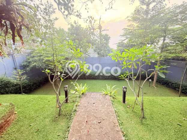 Hunian Mewah LB 300m2 Siap Huni Desain Elegan di Sentul City, Bogor Hunian Mewah LB 300m2 Siap Huni Desain Elegan di Sentul City, Bogor