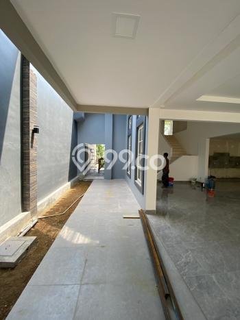 Rumah Luxury Modern Siap Huni di Sentul City Bogor Rumah Luxury Modern Siap Huni di Sentul City Bogor