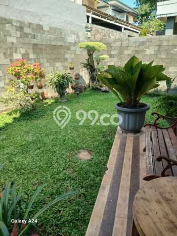 LOKASI STRATEGIS! Rumah kawasan Sentul City, Dekat Tol, 3 KM, LT 300m2m² LB 400m2m² LOKASI STRATEGIS! Rumah kawasan Sentul City, Dekat Tol, 3 KM, LT 300m2m² LB 400m2m²
