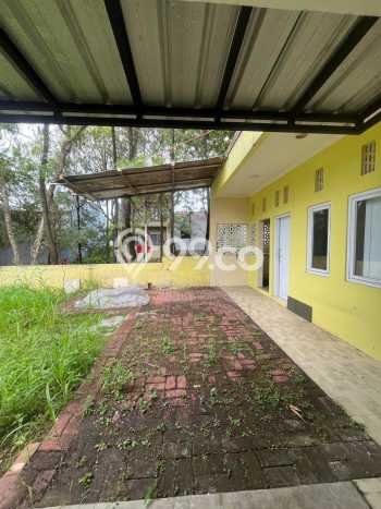 Rumah Modern 2 Kamar LT 252m2 di Sentul City Rumah Modern 2 Kamar LT 252m2 di Sentul City