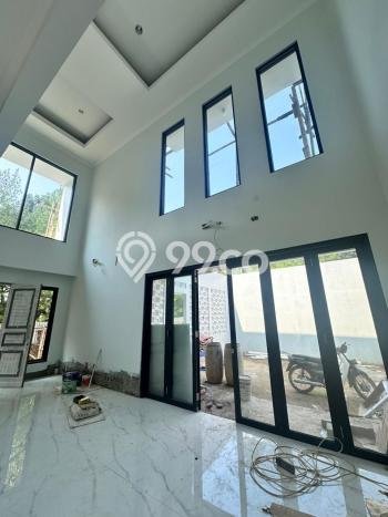 Dijual Rumah Luas Megah Dengan View Eksklusif di Sentul City, Bogor Dijual Rumah Luas Megah Dengan View Eksklusif di Sentul City, Bogor