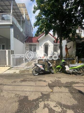 Disewakan Rumah Murah di Sentul City Bogor dengan 3 KT Disewakan Rumah Murah di Sentul City Bogor dengan 3 KT