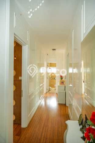 For Sale! Premium House LT 272m2 Desain Elegan di Sentul City For Sale! Premium House LT 272m2 Desain Elegan di Sentul City