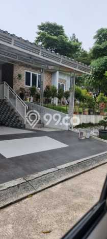 HARGA SPESIAL! Rumah kawasan Sentul City, Akses ke Fasilitas, 2 KM, Luas 300m2m² LB 200m2m² HARGA SPESIAL! Rumah kawasan Sentul City, Akses ke Fasilitas, 2 KM, Luas 300m2m² LB 200m2m²