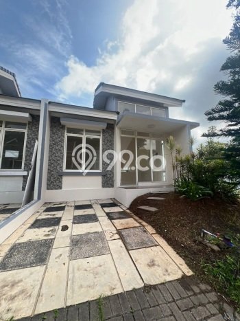 Rumah sewa siap huni 2 KT di Sentul City, Bogor Rumah sewa siap huni 2 KT di Sentul City, Bogor