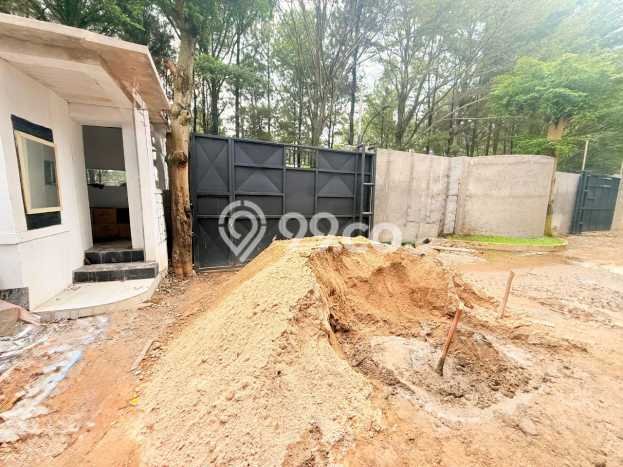 For Sale! Luxury House LT 978m2 Desain Elegan di Sentul City For Sale! Luxury House LT 978m2 Desain Elegan di Sentul City