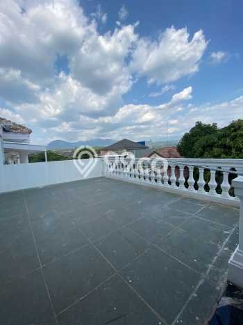 For Sale! Premium House LT 252m2 Desain Modern di Sentul City For Sale! Premium House LT 252m2 Desain Modern di Sentul City