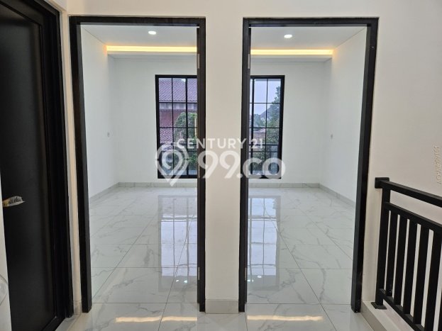 For Sale Hunian Rumah Terawat 4 KT di Meruya, Jakarta Barat For Sale Hunian Rumah Terawat 4 KT di Meruya, Jakarta Barat