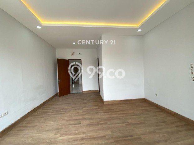 Ready to Use! Premium House LT 125m2 Desain Modern di Meruya Ready to Use! Premium House LT 125m2 Desain Modern di Meruya