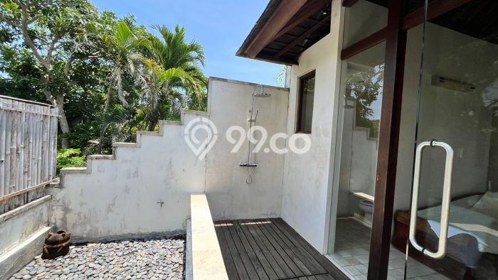 For Sale! Vila Kawasan , Ukuran 400m2m², Akses ke Fasilitas Umum For Sale! Vila Kawasan , Ukuran 400m2m², Akses ke Fasilitas Umum
