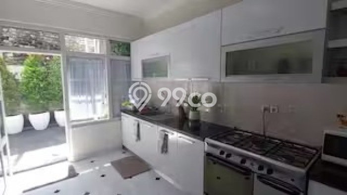 Vila di , Luas 0m2m², Akses ke Fasilitas Umum Vila di , Luas 0m2m², Akses ke Fasilitas Umum