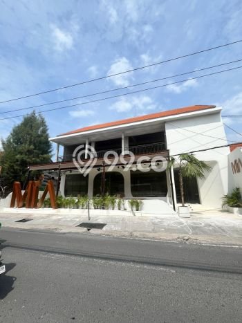 Komersial Disewa di Badung dengan LB 160m2 Area Komersial Ramai Komersial Disewa di Badung dengan LB 160m2 Area Komersial Ramai